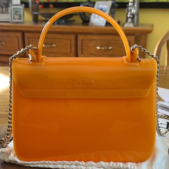 🇮🇹 FURLA Mini Candy Jelly Bag with Top Handle and Crossbody Chain Strap - NWT! - Picture 5 of 10